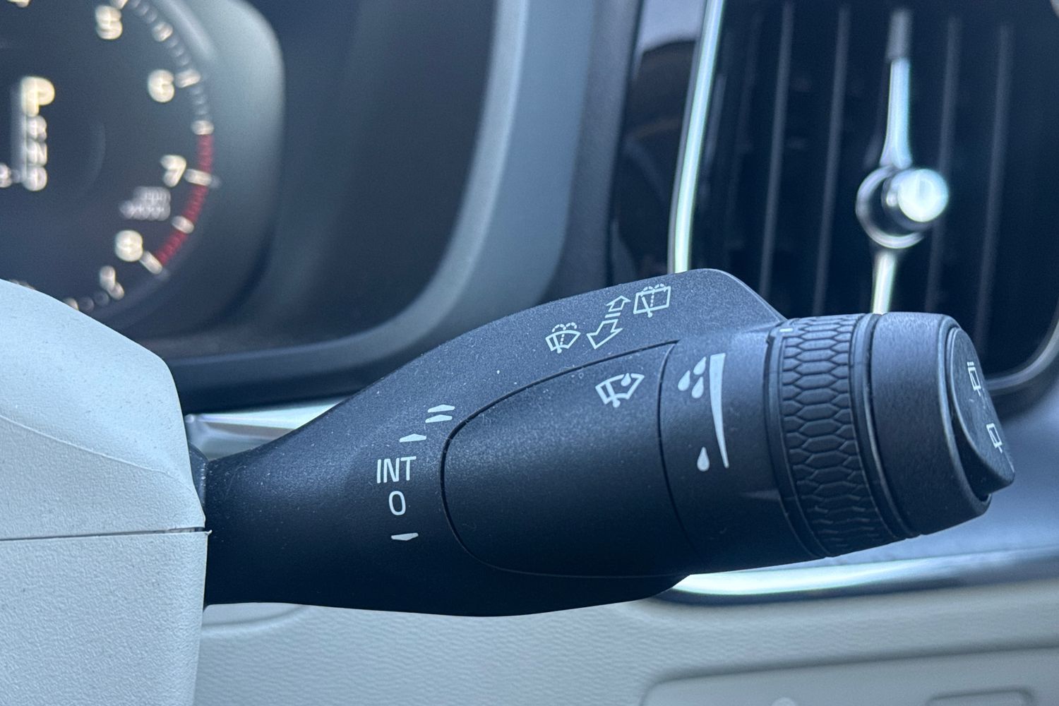 Used Volvo XC60 2019 for sale - 77527385: Photo 13