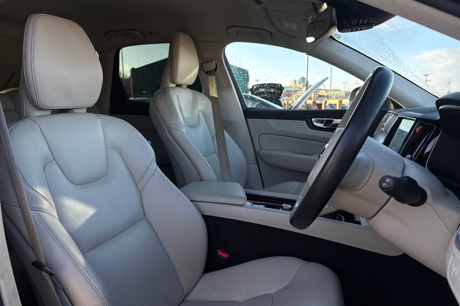 Used Volvo XC60 2019 for sale - 77527385: Photo 17