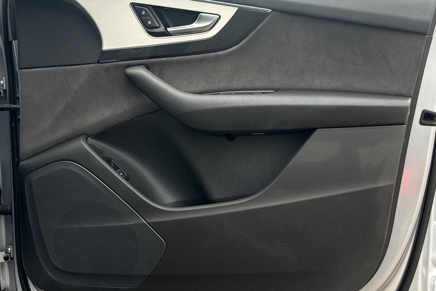 Used Audi Q7 2016 for sale - 77514642: Photo 19