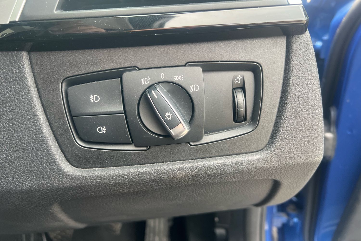 Used BMW 3 Series 2017 for sale - 75962547: Photo 11