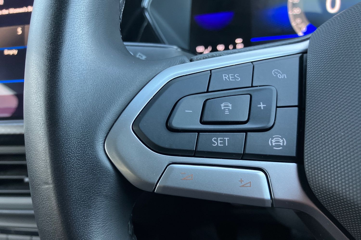 Used Volkswagen T-Cross 2023 for sale - 77112550: Photo 13