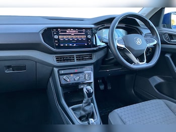 Used Volkswagen T-Cross 2023 for sale - 77112550: Photo