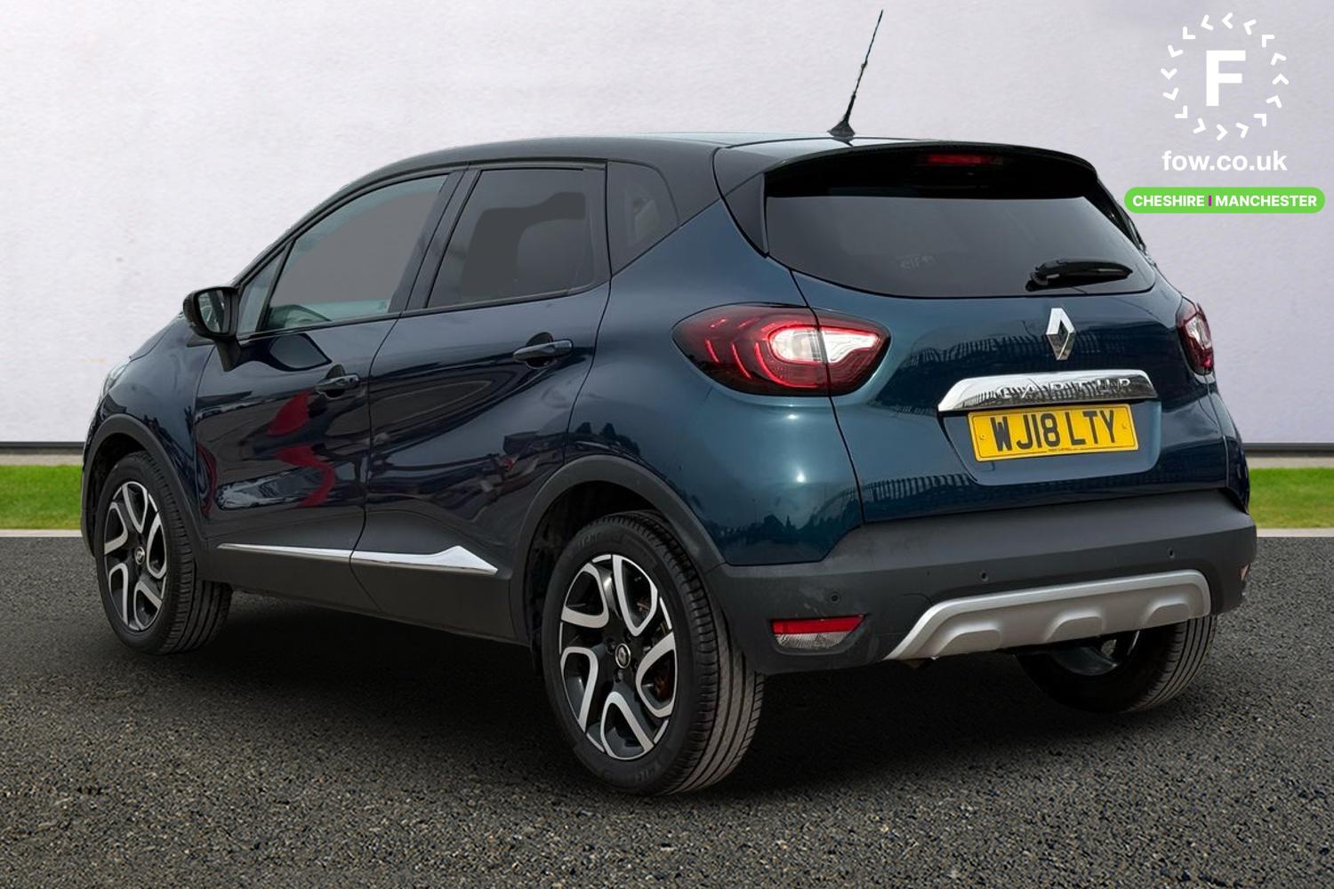 Used Renault Captur 2018 for sale - 76416795: Photo 2