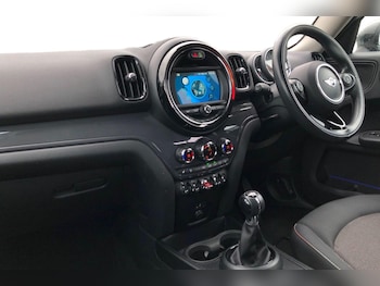 Used MINI Countryman 2018 for sale - 79355200: Photo