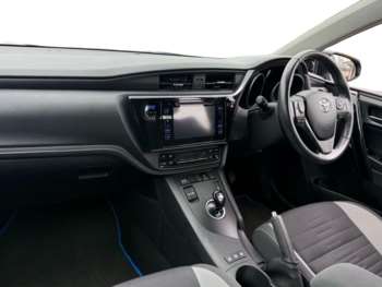 Used Toyota Auris 2017 for sale - 75168899: Photo