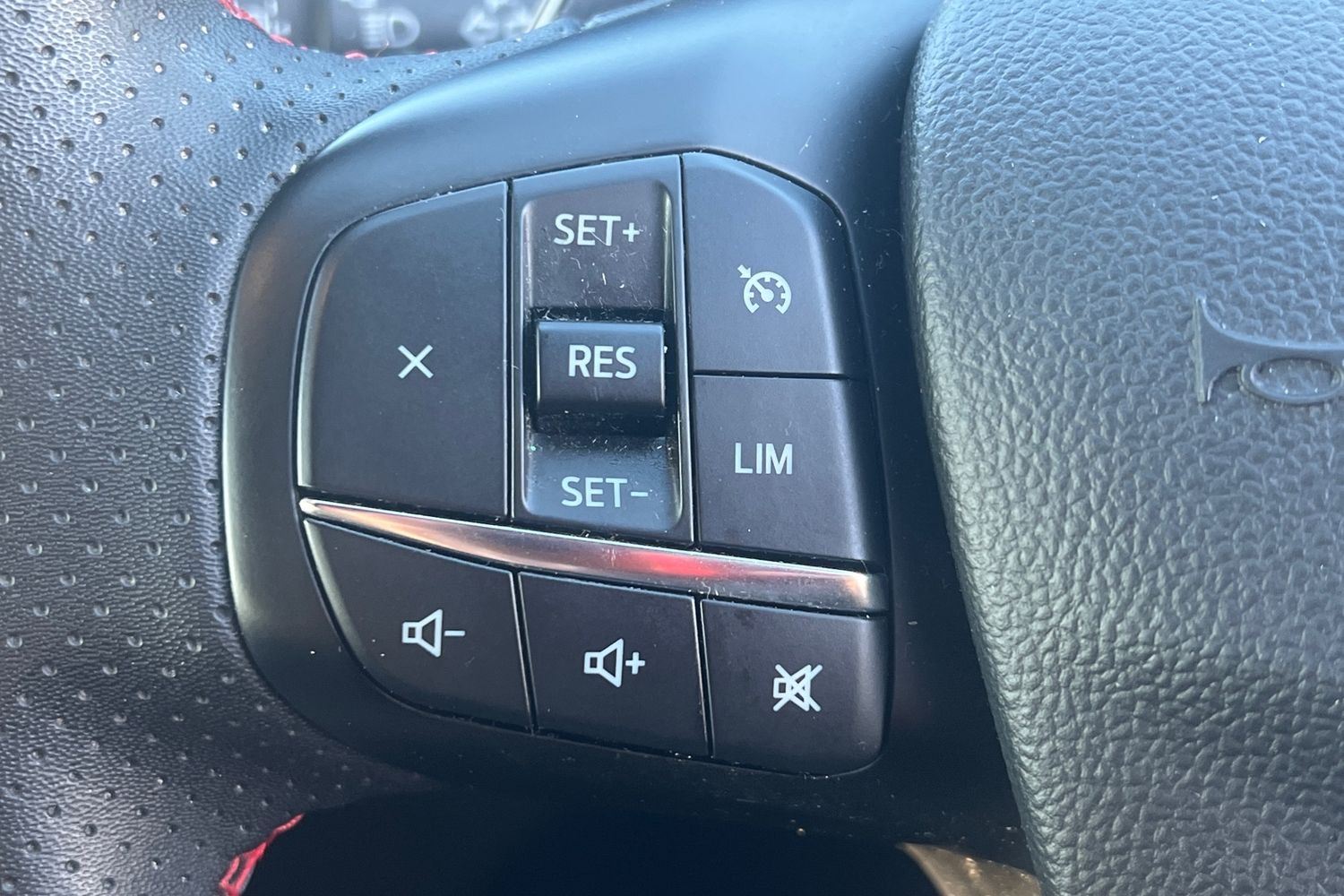 Used Ford Kuga 2022 for sale - 77981852: Photo 12