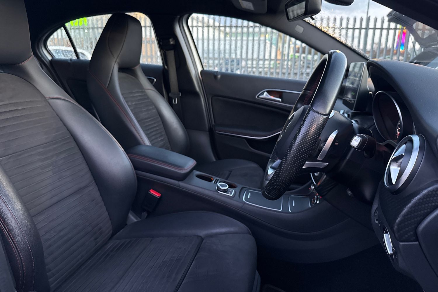 Used Mercedes-Benz A-Class 2017 for sale - 76968109: Photo 16