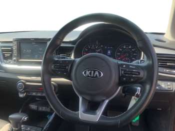 Used Kia Stonic 2019 for sale - 75038587: Photo