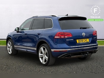 Used Volkswagen Touareg 2018 for sale - 76220165: Photo 2