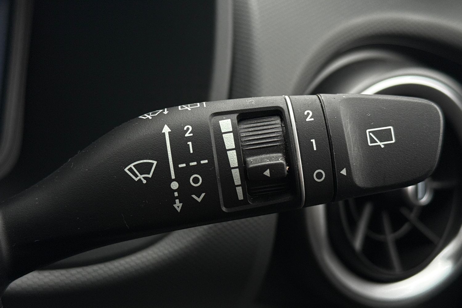 Used Hyundai KONA 2023 for sale - 77514749: Photo 11