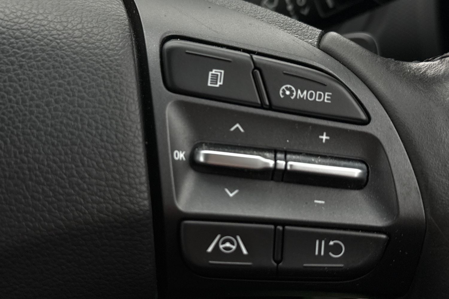 Used Hyundai KONA 2023 for sale - 77514749: Photo 9