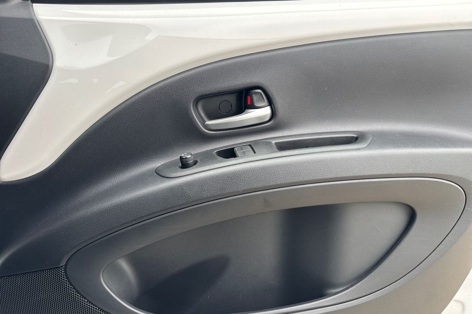 Used Toyota Aygo X 2023 for sale - 76272514: Photo 12