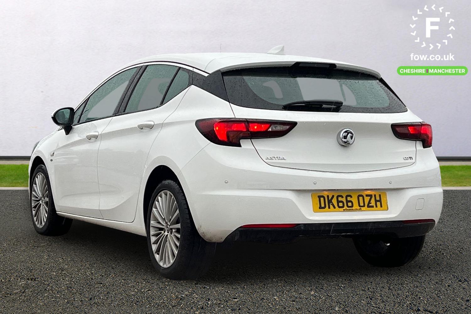Used Vauxhall Astra 2016 for sale - 76805417: Photo 2