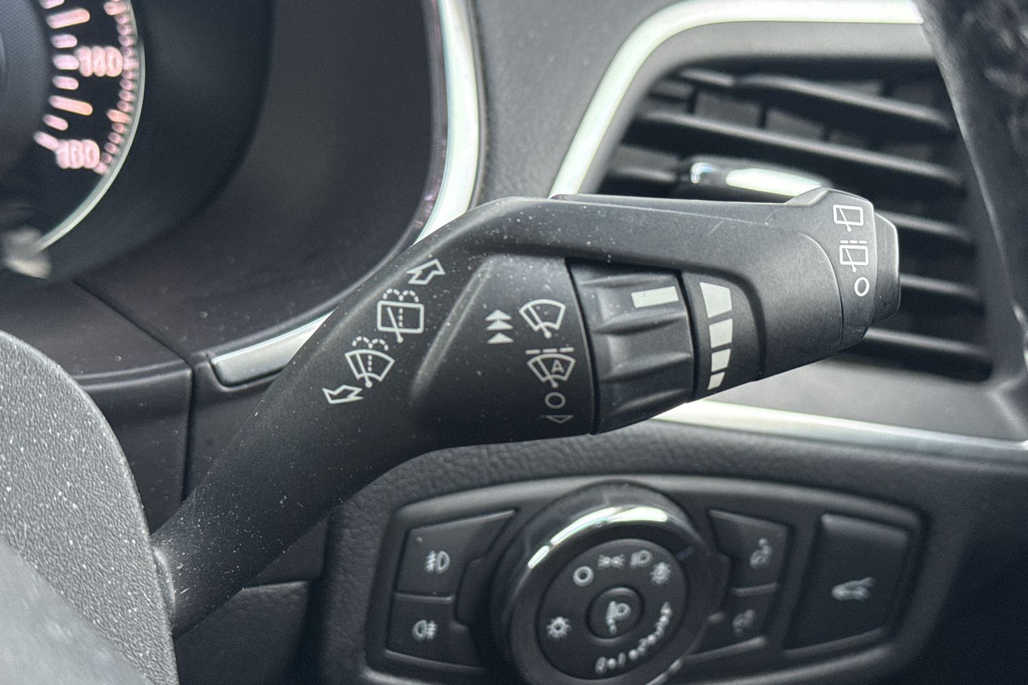 Used Ford Edge 2017 for sale - 76863364: Photo 12