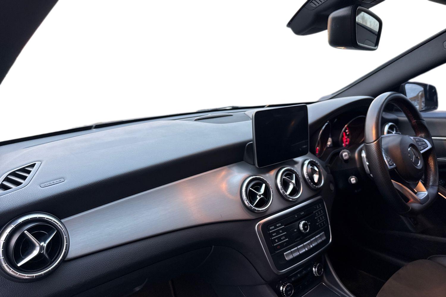 Used Mercedes-Benz CLA 2017 for sale - 77527778: Photo 4