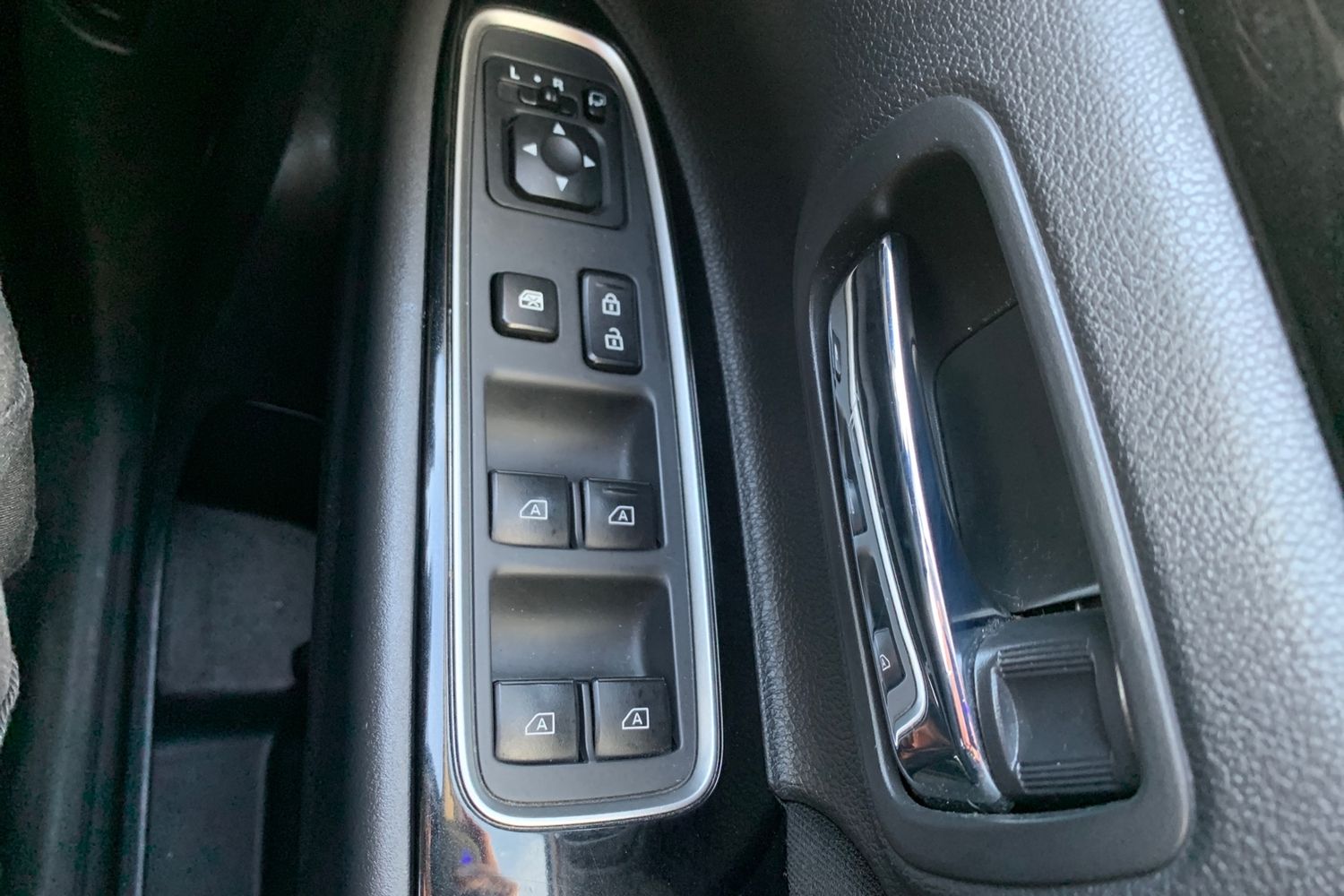 Used Mitsubishi Outlander 2020 for sale - 77262637: Photo 12