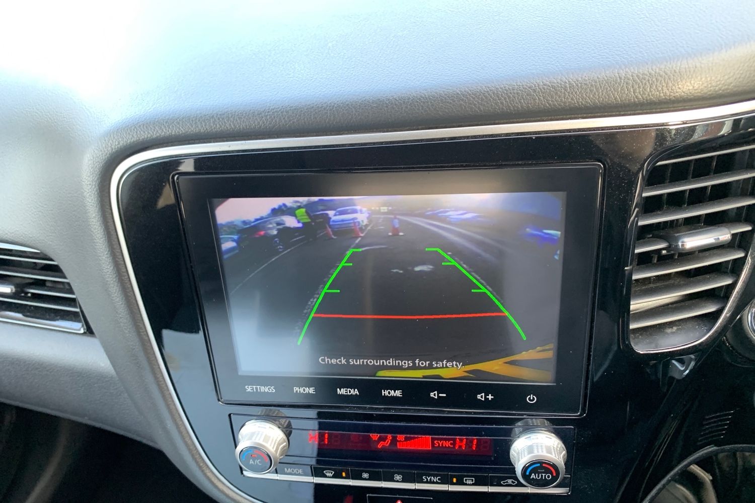 Used Mitsubishi Outlander 2020 for sale - 77262637: Photo 8