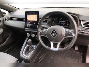 Used Renault Clio 2022 for sale - 78541672: Photo