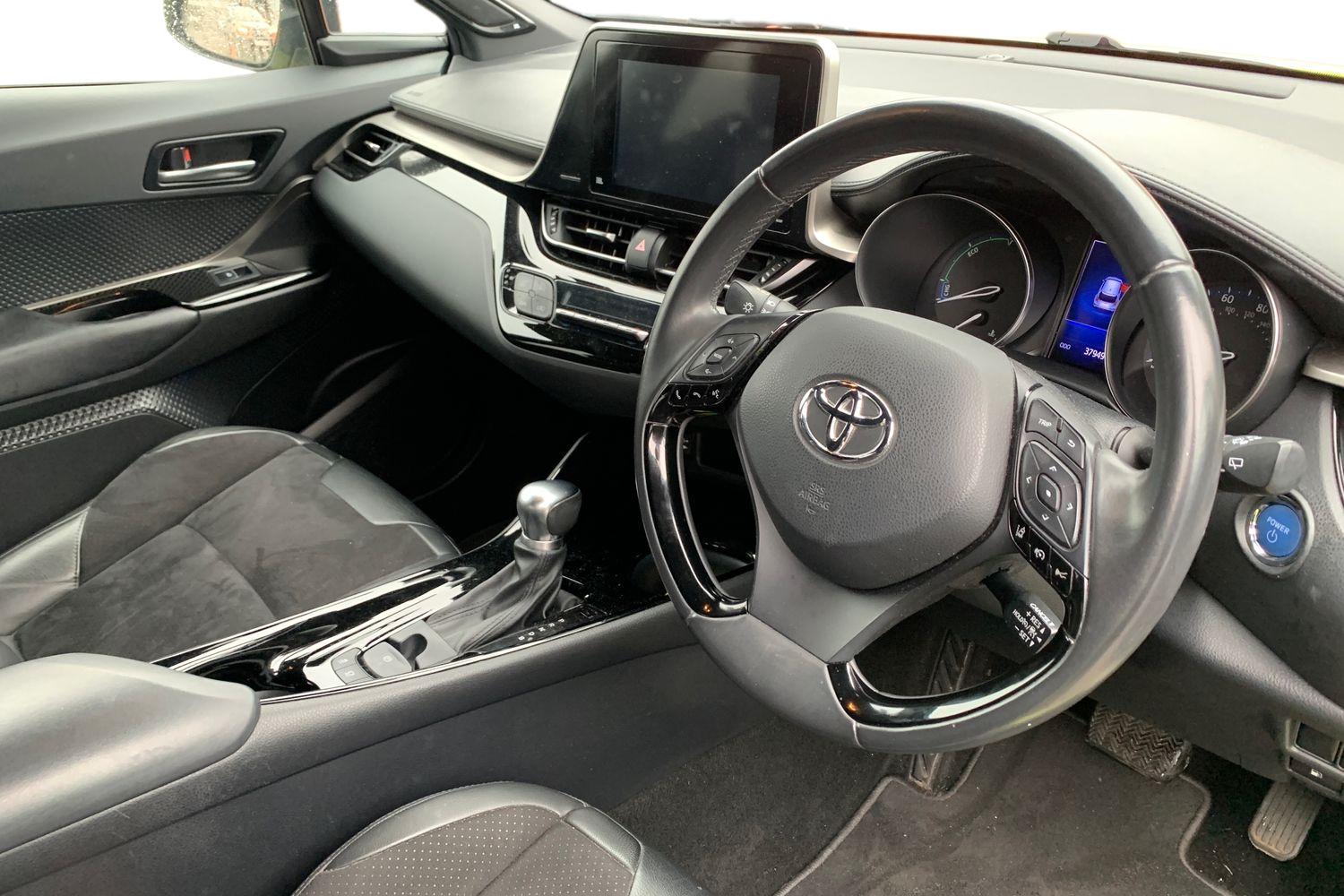 Used Toyota C-HR 2019 for sale - 77963344: Photo 3