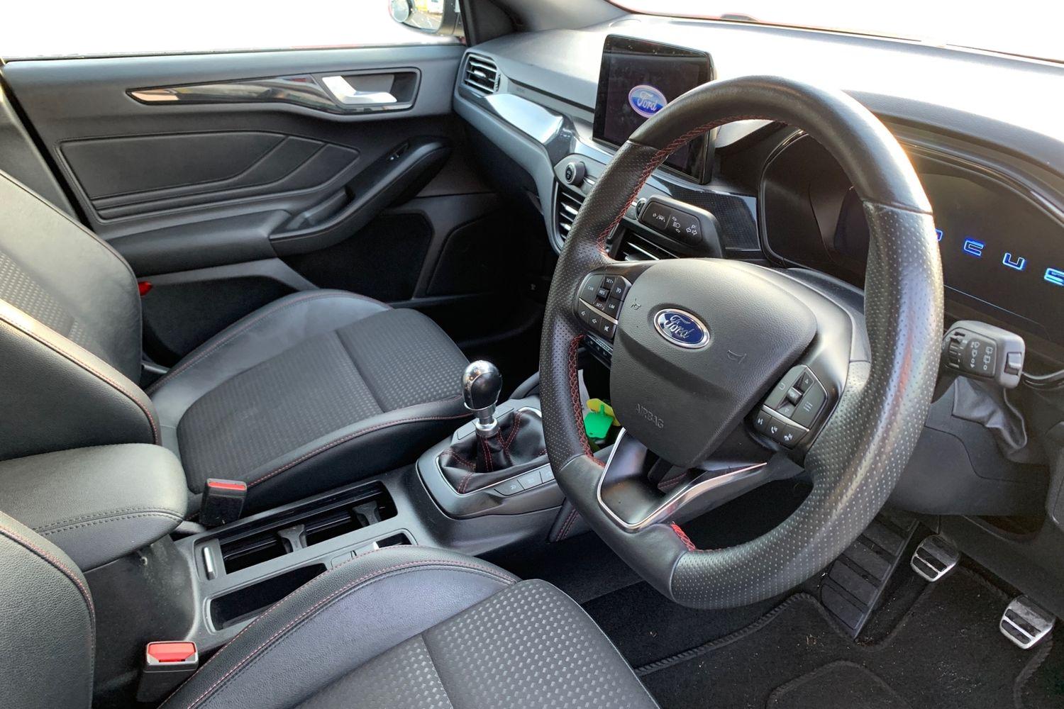 Used Ford Focus 2020 for sale - 77313072: Photo 3