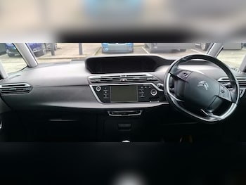 Used Citroen C4 Grand Picasso 2016 for sale - 77415118: Photo