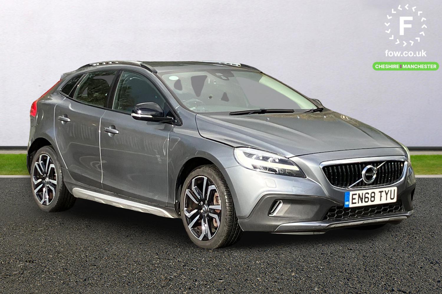 Used Volvo V40 2019 for sale - 76411555: Photo 1