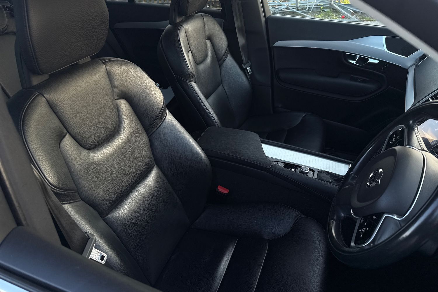 Used Volvo XC90 2016 for sale - 77589430: Photo 18