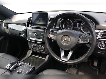 Used Mercedes-Benz GLS 2018 for sale - 78881798: Photo