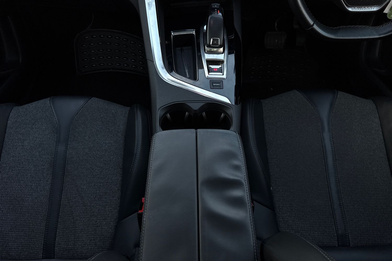 Used Peugeot 5008 2018 for sale - 76929244: Photo 9