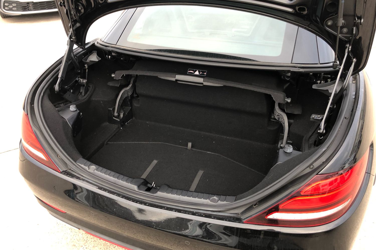 Used Mercedes-Benz SLC 2018 for sale - 75794008: Photo 14