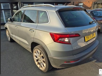 Used Skoda Karoq 2021 for sale - 78257657: Photo