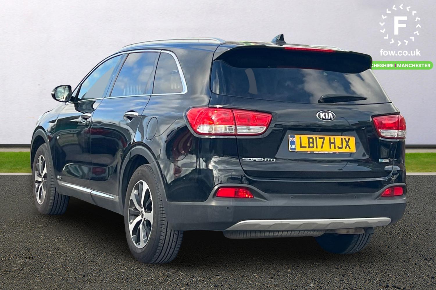 Used Kia Sorento 2017 for sale - 77706980: Photo 2