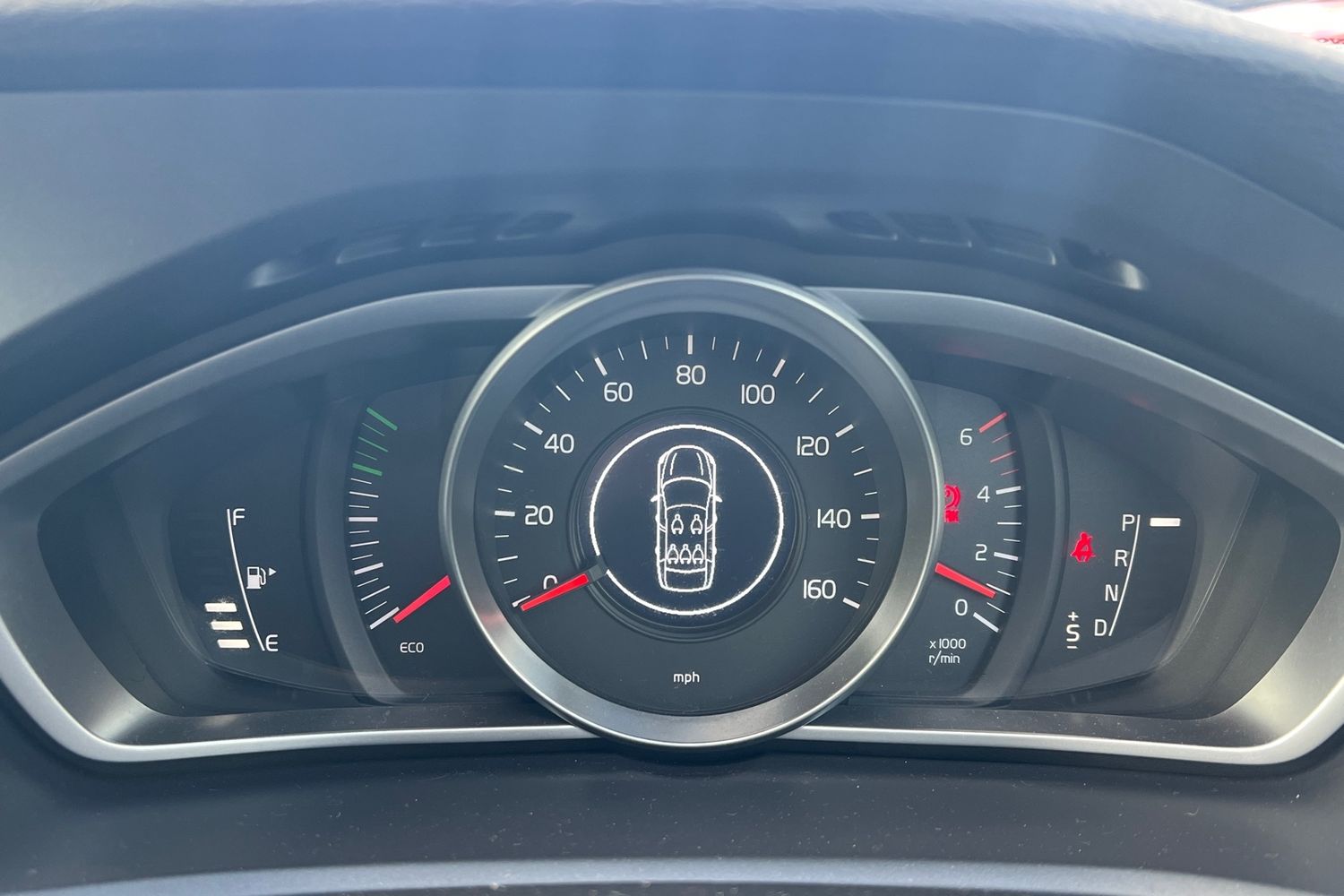 Used Volvo V40 2015 for sale - 77620556: Photo 15