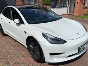 2023 - RWD 4dr Auto