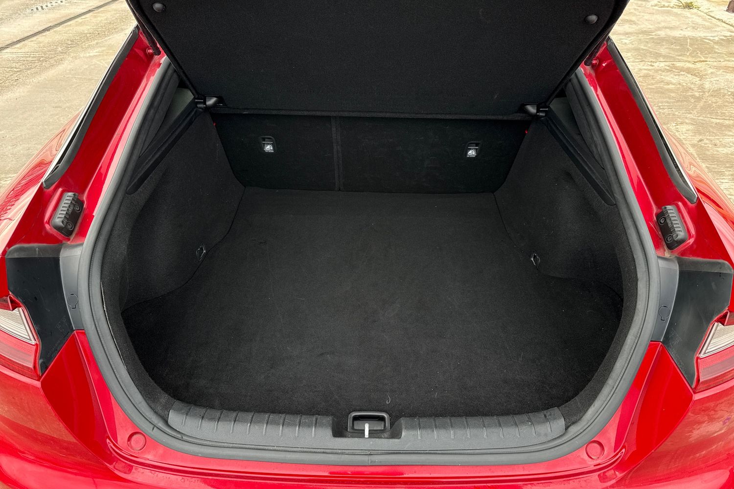 Used Kia Stinger 2018 for sale - 77262514: Photo 19