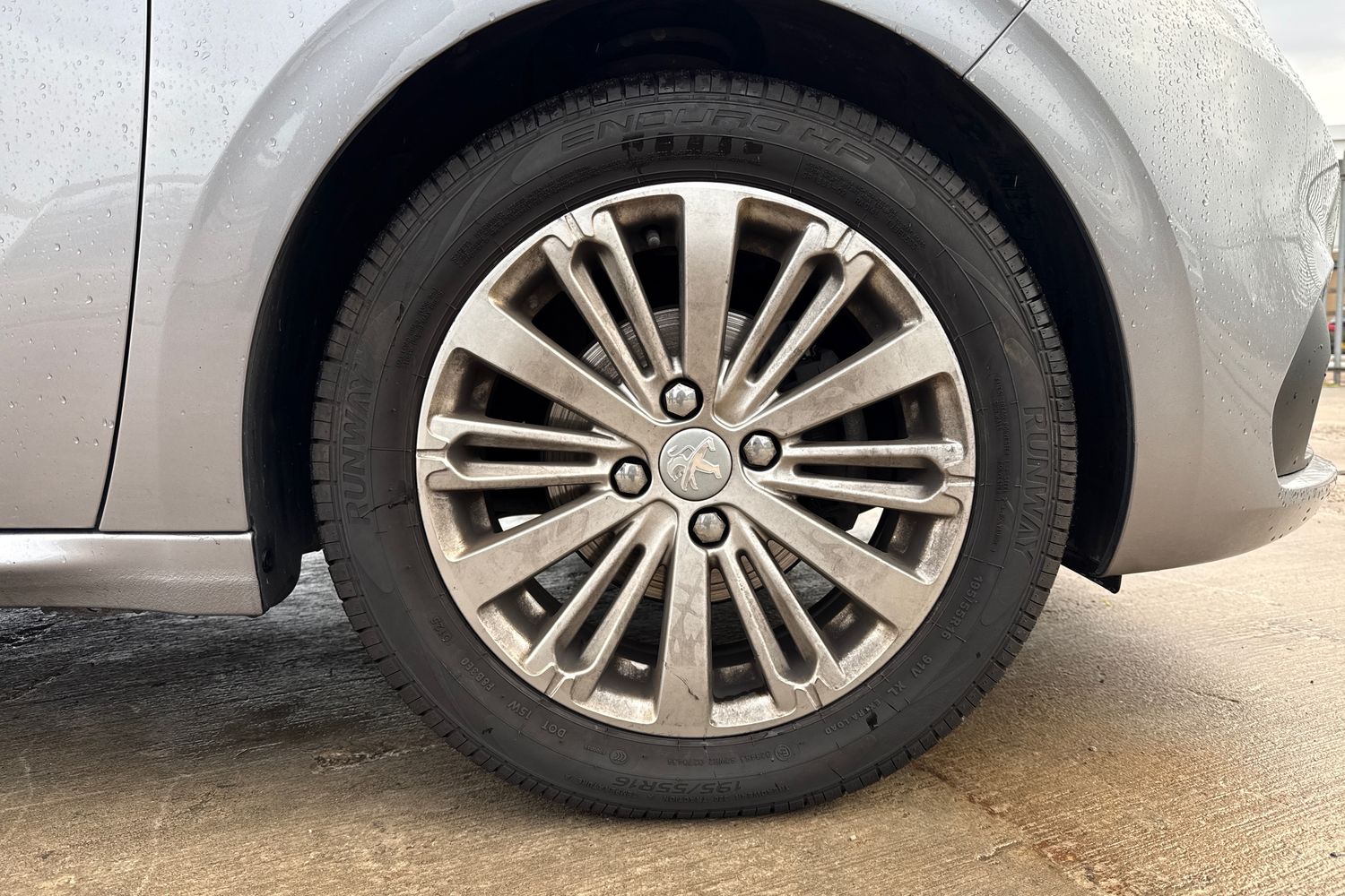 Used Peugeot 208 2019 for sale - 76030632: Photo 16