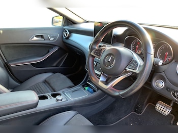 Used Mercedes-Benz GLA 2019 for sale - 77364597: Photo