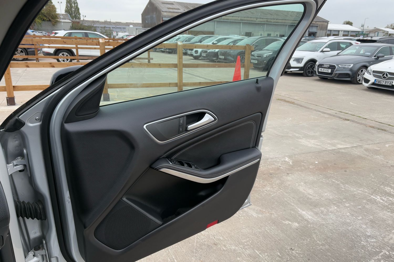 Used Mercedes-Benz GLA 2019 for sale - 76253361: Photo 10