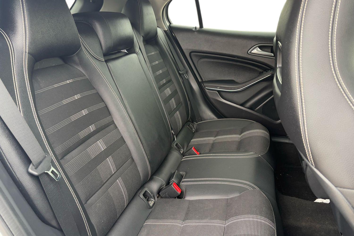 Used Mercedes-Benz GLA 2019 for sale - 76253361: Photo 11