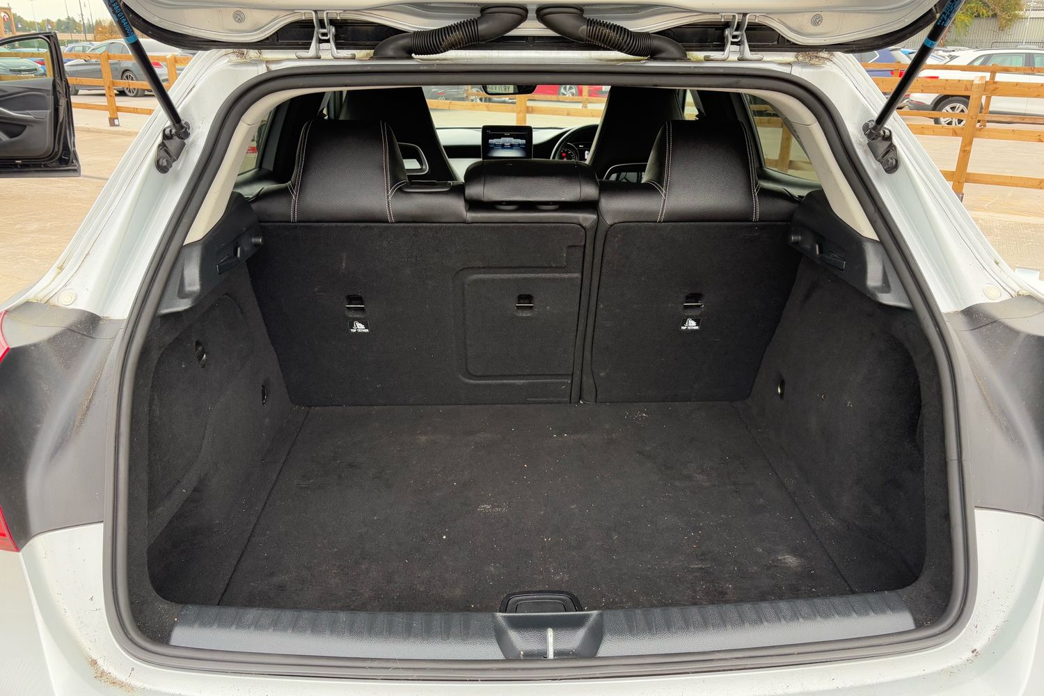 Used Mercedes-Benz GLA 2019 for sale - 76253361: Photo 12