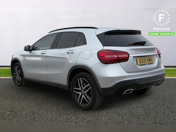 Used Mercedes-Benz GLA 2019 for sale - 76253361: Photo 2