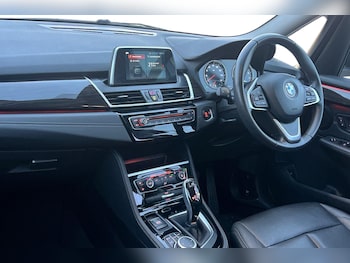 Used BMW 2 Series 2019 for sale - 77220101: Photo