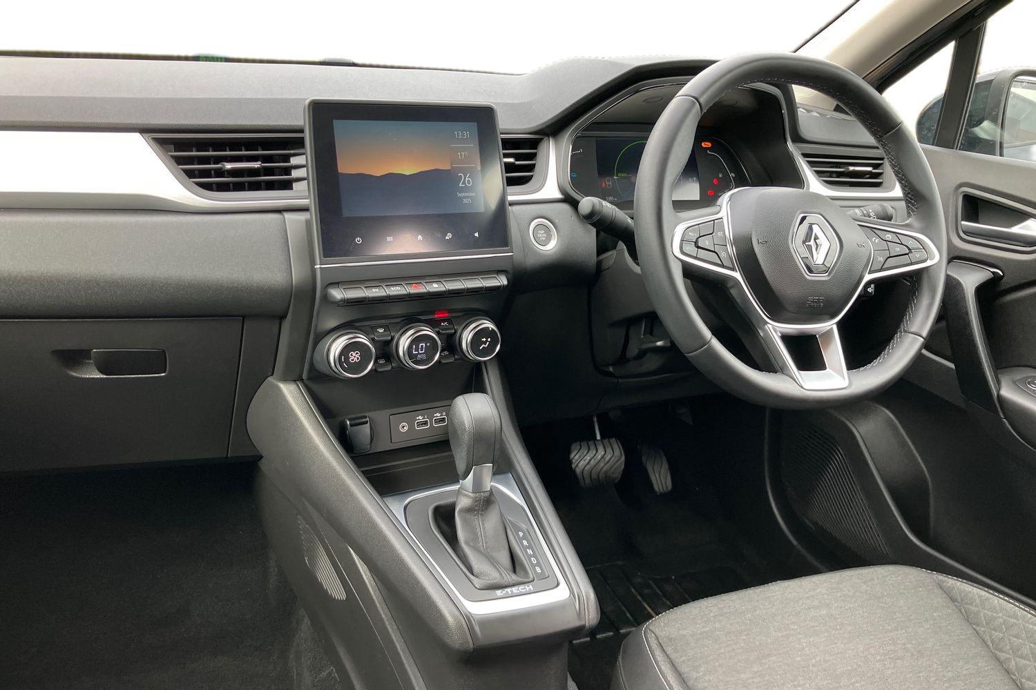 Used Renault Captur 2023 for sale - 77834969: Photo 4