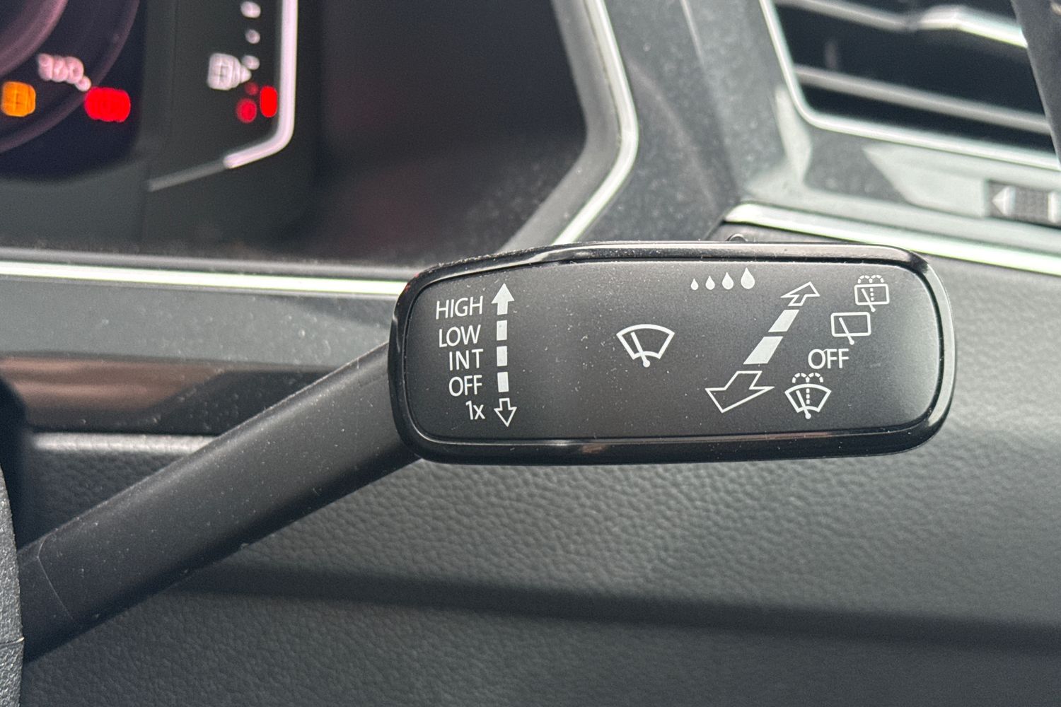 Used Volkswagen Tiguan 2019 for sale - 76916371: Photo 14