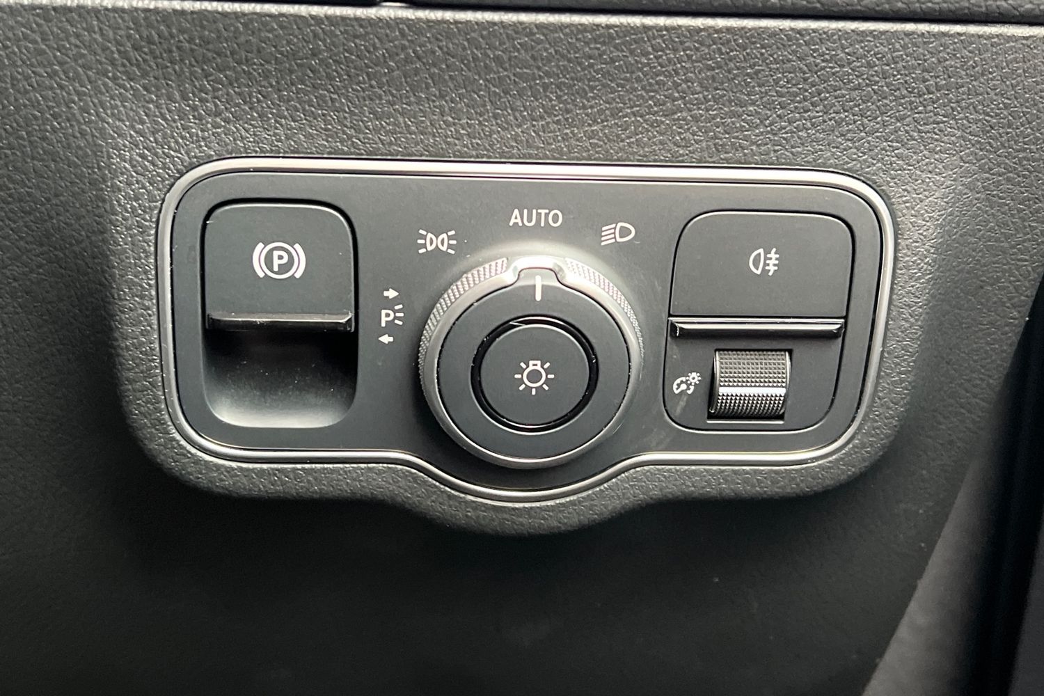 Used Mercedes-Benz EQA 2022 for sale - 78079058: Photo 17