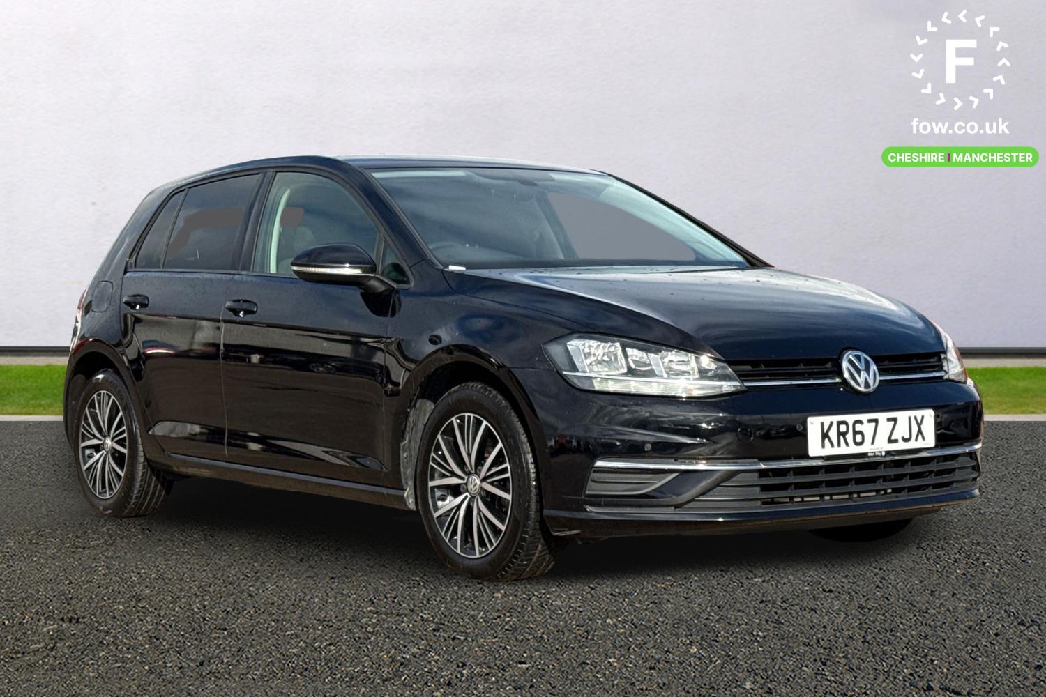 Used Volkswagen Golf 2017 for sale - 76232434: Photo 1