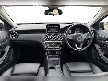 Used Mercedes-Benz A-Class 2016 for sale - 75407503: Photo