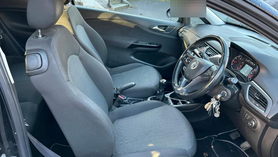 Used Vauxhall Corsa 2017 for sale - 76629970: Photo 3