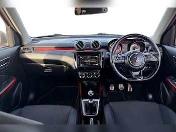 Used Suzuki Swift 2021 for sale - 76529278: Photo
