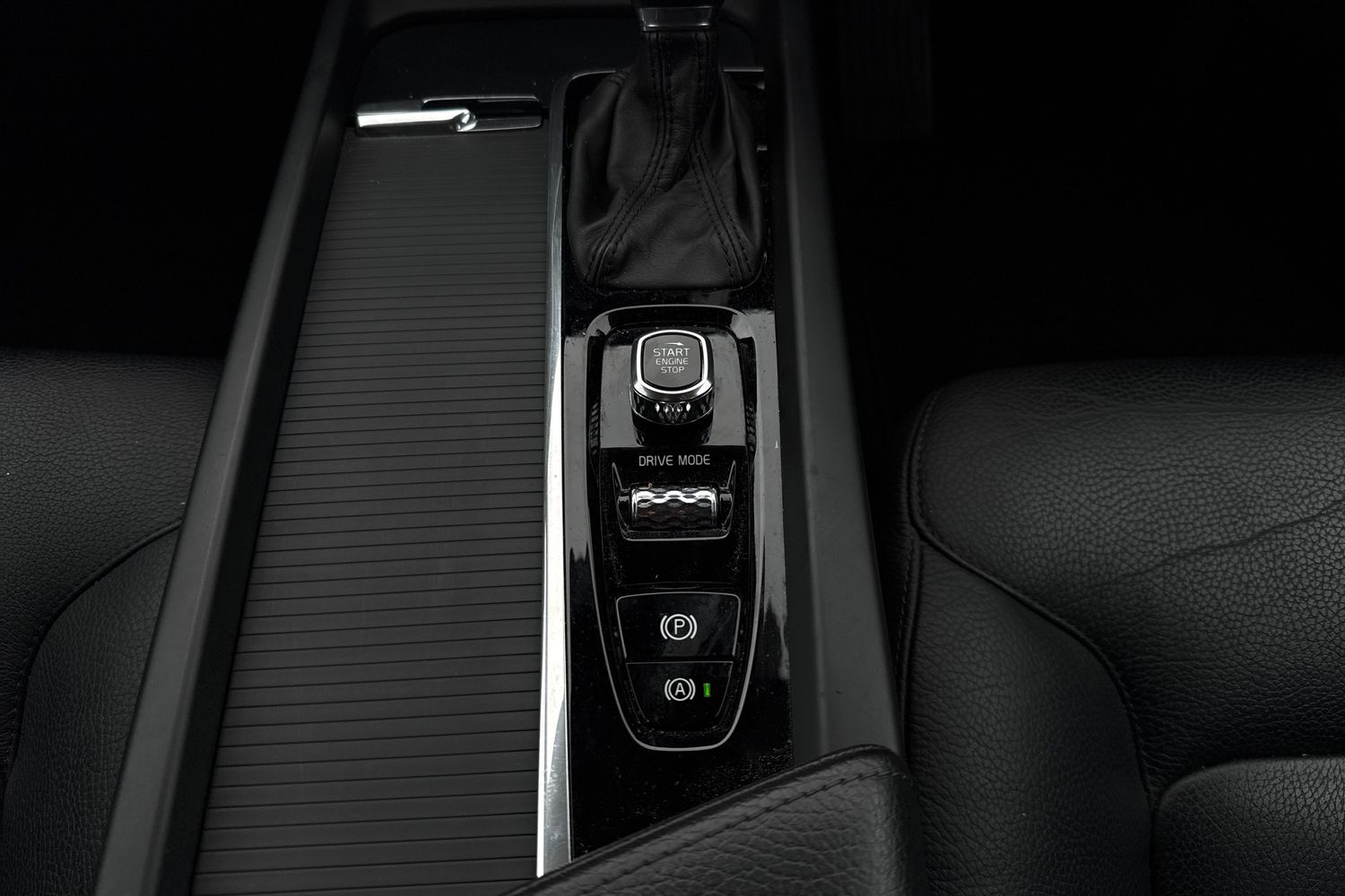 Used Volvo XC60 2019 for sale - 76469224: Photo 9